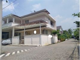 4 Bedroom Villa for sale in Bekasi, West Jawa, Pondokgede, Bekasi