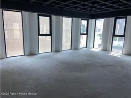 98 m² Office for rent in Naucalpan De Juarez, Mexico, Naucalpan De Juarez
