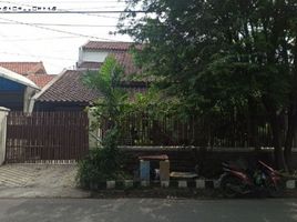 3 Bedroom House for sale in Gunung Anyar, Surabaya, Gunung Anyar