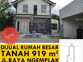 5 Schlafzimmer Haus zu verkaufen in Lakarsantri, East Jawa, Lakarsantri