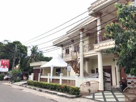 6 Bedroom House for sale in Ciledug, Tangerang, Ciledug