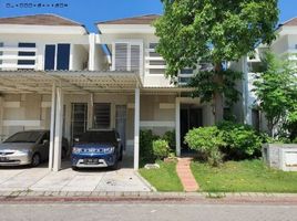 3 Habitación Villa en venta en Tambaksari, East Jawa, Tambaksari