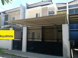 4 Habitación Villa en venta en Rungkut, East Jawa, Rungkut
