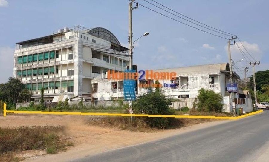 Warehouse for sale In Bang Khun Kong Nonthaburi