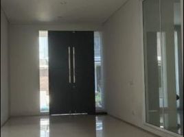 4 Bedroom House for sale in Buduran, Sidoarjo, Buduran