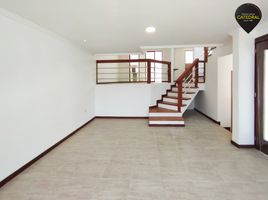 3 Bedroom Villa for sale in Calderón Park, Cuenca, Cuenca, Cuenca