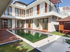 6 Schlafzimmer Villa zu verkaufen in Jimbaran, Bali, Jimbaran