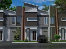 2 Bedroom House for sale in Dukuhpakis, Surabaya, Dukuhpakis