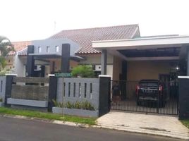 5 Bedroom Villa for sale in Bekasi, West Jawa, Lemahabang, Bekasi