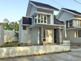 2 Bedroom House for sale in Taman, Madiun, Taman