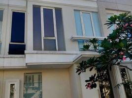 2 Habitación Villa en venta en Wiyung, East Jawa, Wiyung