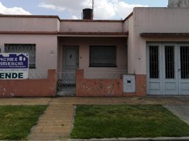 Studio Villa for sale in Buenos Aires, Moron, Buenos Aires