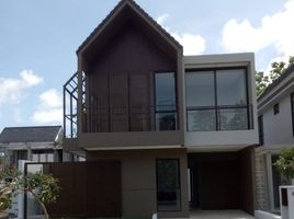 5 Habitación Villa en venta en Ngurah Rai International Airport, Kuta, Kuta