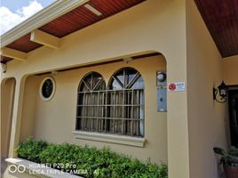 4 Habitación Casa en venta en Ciudad de Panamá, Panamá, Betania, Ciudad de Panamá