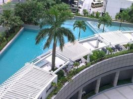 1 Bedroom Condo for sale at One Mckinley Place, Makati City