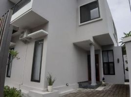 4 Bedroom House for sale in Taman, Sidoarjo, Taman