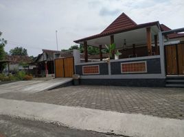 4 Bedroom House for sale in Prambanan, Klaten, Prambanan