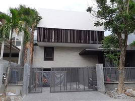 6 Bedroom House for sale in Wiyung, Surabaya, Wiyung