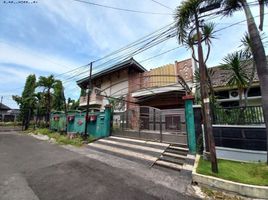 4 Habitación Villa en venta en Rungkut, East Jawa, Rungkut