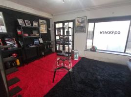 4 Bedroom House for sale in Cerro San Cristobal, Santiago, Santiago, Santiago