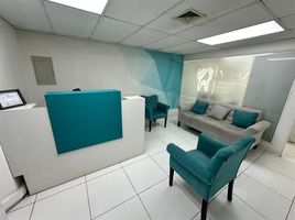 70 SqM Office for sale in Cerro San Cristobal, Santiago, Santiago, Santiago