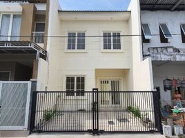 4 Bedroom Villa for sale in Kenjeran, Surabaya, Kenjeran