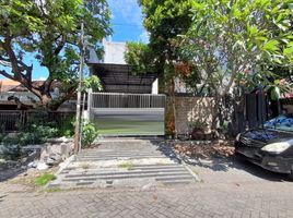 5 Bedroom House for sale in Dukuhpakis, Surabaya, Dukuhpakis