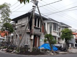 3 Habitación Villa en venta en Rungkut, East Jawa, Rungkut