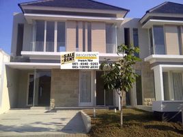  Rumah for rent in Lakarsantri, Surabaya, Lakarsantri