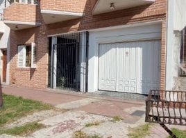 3 Bedroom House for sale in Lanus, Buenos Aires, Lanus