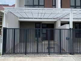 4 Bedroom House for sale in Waru, Sidoarjo, Waru