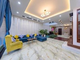 4 Phòng ngủ Nhà mặt tiền for rent in Việt Nam, Ô Chợ Dừa, Đống Đa, Hà Nội, Việt Nam