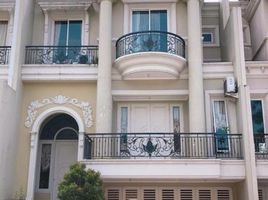 4 Habitación Casa en venta en Wiyung, East Jawa, Wiyung