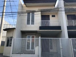 3 Habitación Villa en venta en Dukuhpakis, East Jawa, Dukuhpakis