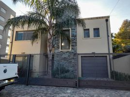 3 Habitación Casa en venta en Morón, Buenos Aires, Morón