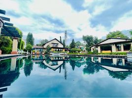 4 Schlafzimmer Villa zu vermieten in Valle De Bravo, Mexico, Valle De Bravo