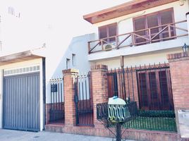 Villa 3 chambre à vendre à Lanus, Buenos Aires, Lanus