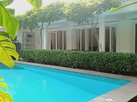 4 Kamar Vila for rent in Medistra Hospital, Mampang Prapatan, Kebayoran Baru