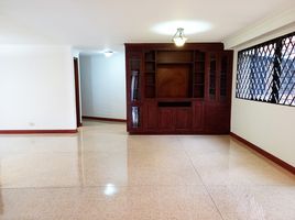 3 Bedroom Apartment for sale in Bare Foot Park (Parque de los Pies Descalzos), Medellin, Medellin