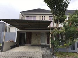 5 Habitación Villa en venta en Lakarsantri, East Jawa, Lakarsantri
