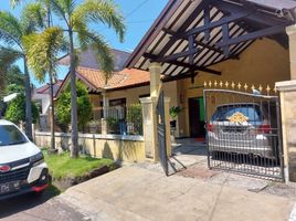  Villa zu verkaufen in Tambaksari, East Jawa, Tambaksari