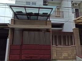 5 Kamar Rumah for sale in Tenggilis Mejoyo, Surabaya, Tenggilis Mejoyo