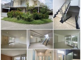 5 Habitación Villa en venta en Lakarsantri, East Jawa, Lakarsantri