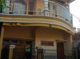  House for sale in Tenggilis Mejoyo, Surabaya, Tenggilis Mejoyo