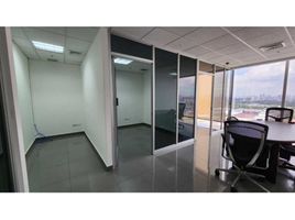 60 m² Office for rent in Panamá, Pueblo Nuevo, Ciudad de Panamá, Panamá, Panamá