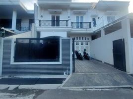 4 Bedroom House for sale in Halim Perdanakusuma Airport, Makasar, Pasar Minggu