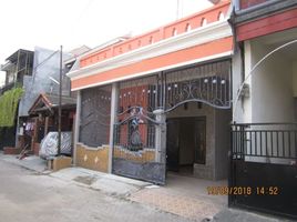 4 Kamar Rumah for sale in Karangpilang, East Jawa, Karangpilang