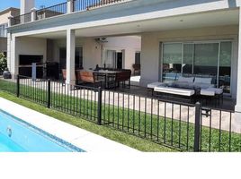 4 Habitación Casa en alquiler en Pilar, Buenos Aires, Pilar