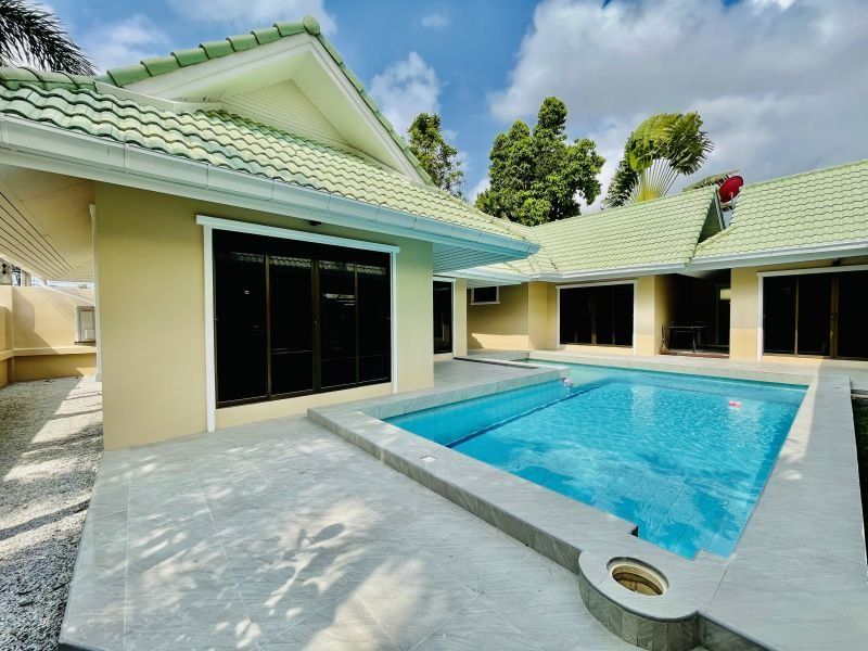 3 Bedroom Villa For Rent In Nong Prue, Chon Buri