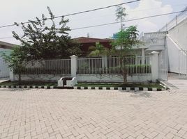 5 Habitación Villa en venta en Gubeng, East Jawa, Gubeng